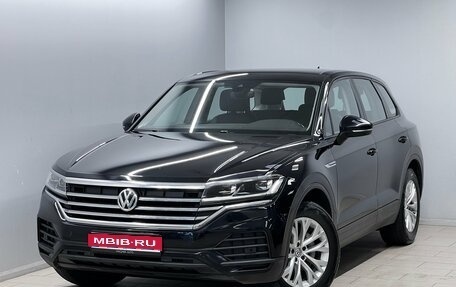 Volkswagen Touareg III, 2020 год, 3 999 000 рублей, 1 фотография
