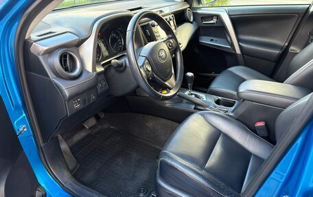 Toyota RAV4, 2016 год, 2 180 000 рублей, 6 фотография