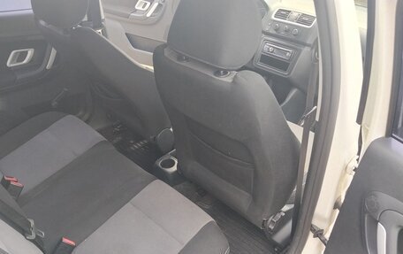 Skoda Fabia II, 2009 год, 690 000 рублей, 14 фотография