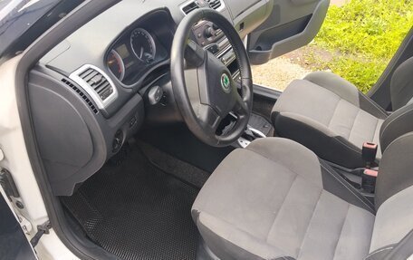 Skoda Fabia II, 2009 год, 690 000 рублей, 12 фотография