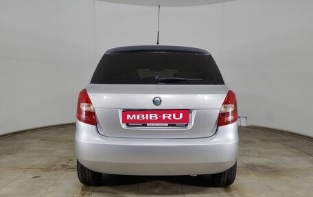 Skoda Fabia II, 2010 год, 450 000 рублей, 5 фотография