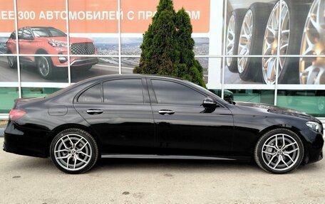 Mercedes-Benz E-Класс, 2021 год, 4 450 000 рублей, 4 фотография