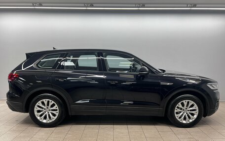 Volkswagen Touareg III, 2020 год, 3 999 000 рублей, 6 фотография