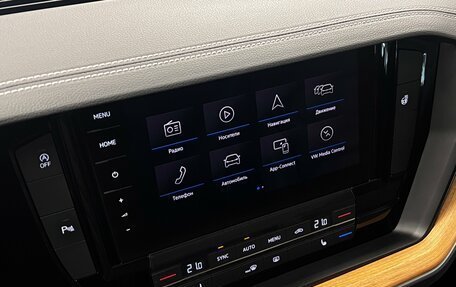 Volkswagen Touareg III, 2020 год, 3 999 000 рублей, 22 фотография
