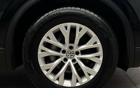 Volkswagen Touareg III, 2020 год, 3 999 000 рублей, 25 фотография