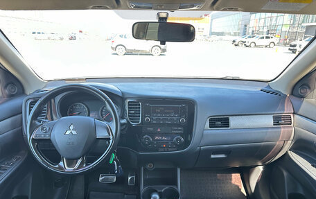 Mitsubishi Outlander III рестайлинг 3, 2012 год, 1 430 000 рублей, 10 фотография