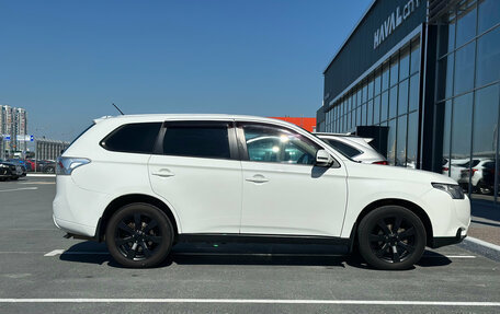 Mitsubishi Outlander III рестайлинг 3, 2012 год, 1 430 000 рублей, 4 фотография