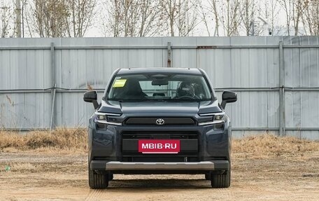 Toyota RAV4, 2026 год, 3 790 000 рублей, 2 фотография