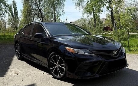 Toyota Camry, 2020 год, 2 630 000 рублей, 1 фотография