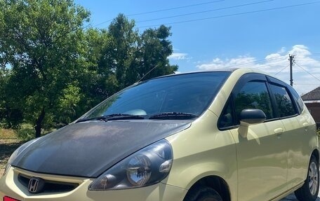 Honda Fit III, 2002 год, 295 000 рублей, 1 фотография