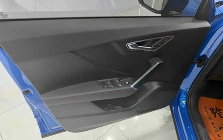 Audi Q2 I, 2022 год, 2 010 000 рублей, 15 фотография