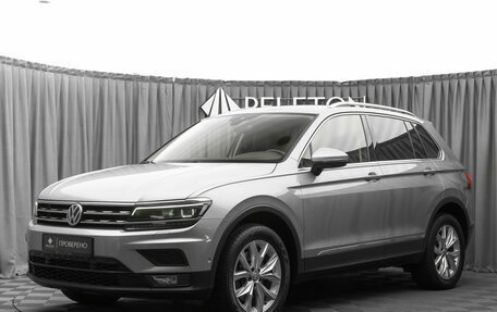 Volkswagen Tiguan II, 2020 год, 3 090 000 рублей, 1 фотография