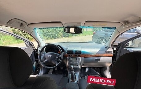 Toyota Avensis III рестайлинг, 2008 год, 750 000 рублей, 23 фотография