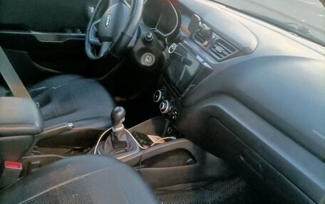 KIA Rio III рестайлинг, 2013 год, 666 000 рублей, 6 фотография