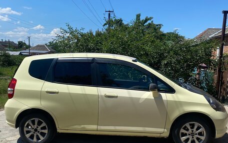 Honda Fit III, 2002 год, 295 000 рублей, 4 фотография