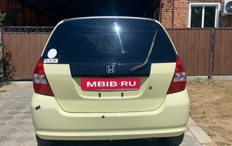 Honda Fit III, 2002 год, 295 000 рублей, 3 фотография