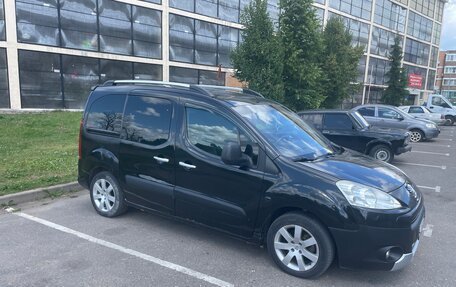 Peugeot Partner II рестайлинг 2, 2011 год, 600 000 рублей, 3 фотография