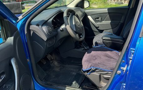 Renault Logan II, 2017 год, 500 000 рублей, 6 фотография