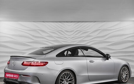 Mercedes-Benz E-Класс, 2020 год, 6 199 000 рублей, 4 фотография