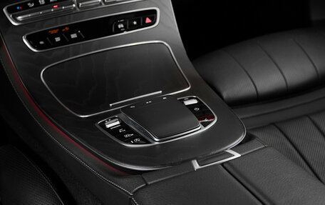 Mercedes-Benz E-Класс, 2020 год, 6 199 000 рублей, 15 фотография
