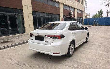 Toyota Corolla, 2022 год, 1 300 004 рублей, 4 фотография