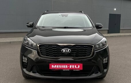 KIA Sorento III Prime рестайлинг, 2018 год, 2 750 000 рублей, 2 фотография