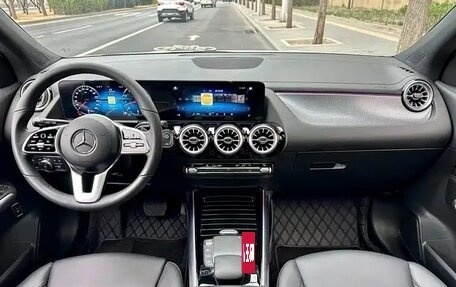 Mercedes-Benz GLA, 2022 год, 2 300 000 рублей, 6 фотография