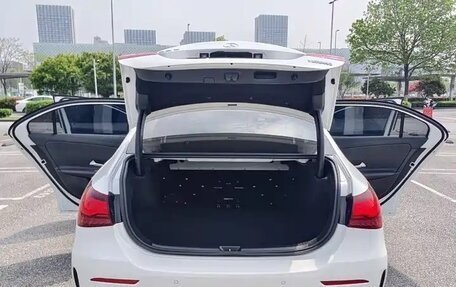 Mercedes-Benz A-Класс, 2023 год, 1 700 000 рублей, 8 фотография