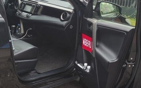 Toyota RAV4, 2014 год, 2 100 000 рублей, 4 фотография