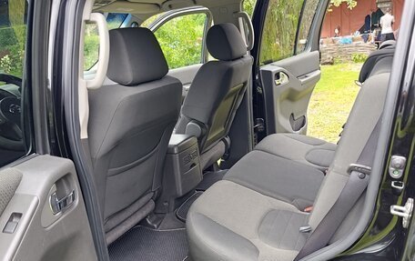 Nissan Pathfinder, 2012 год, 1 900 000 рублей, 12 фотография