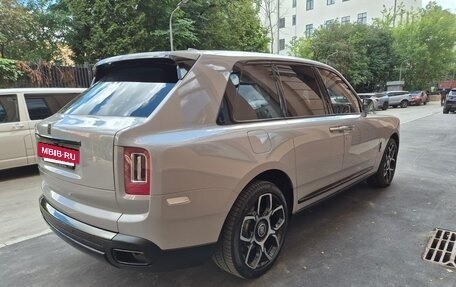 Rolls-Royce Cullinan, 2021 год, 31 000 000 рублей, 4 фотография