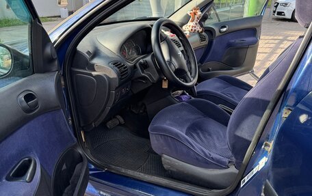 Peugeot 206, 2005 год, 219 000 рублей, 31 фотография