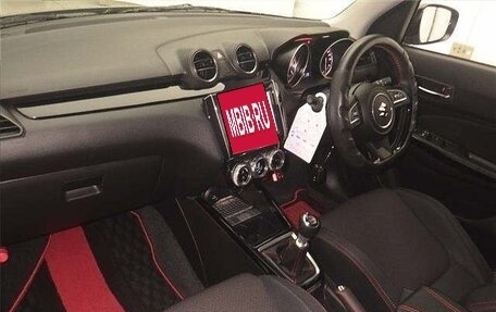 Suzuki Swift V, 2020 год, 1 290 000 рублей, 4 фотография