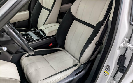 Land Rover Range Rover Velar I, 2017 год, 3 350 000 рублей, 21 фотография