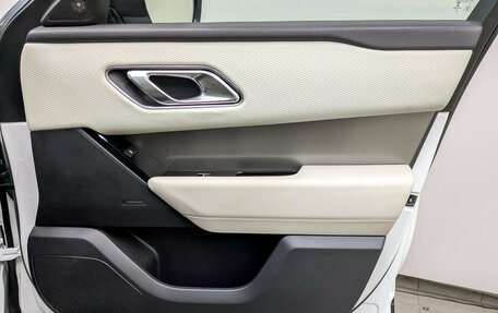 Land Rover Range Rover Velar I, 2017 год, 3 350 000 рублей, 27 фотография