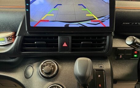 Toyota Sienta II, 2016 год, 1 279 000 рублей, 17 фотография