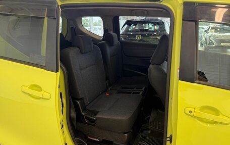 Toyota Sienta II, 2016 год, 1 279 000 рублей, 18 фотография