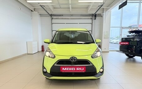 Toyota Sienta II, 2016 год, 1 279 000 рублей, 9 фотография