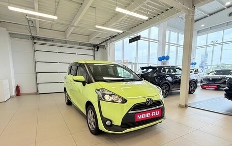 Toyota Sienta II, 2016 год, 1 279 000 рублей, 8 фотография