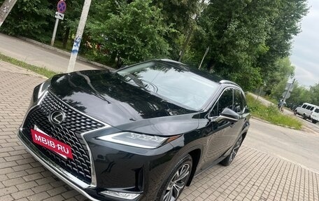 Lexus RX IV рестайлинг, 2021 год, 4 400 000 рублей, 3 фотография