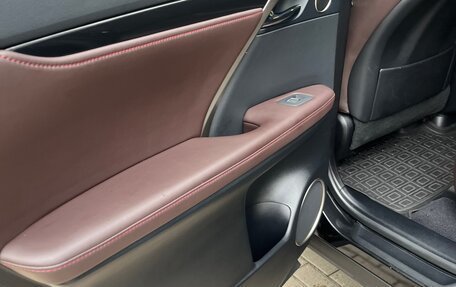 Lexus RX IV рестайлинг, 2021 год, 4 400 000 рублей, 25 фотография
