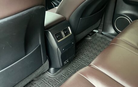Lexus RX IV рестайлинг, 2021 год, 4 400 000 рублей, 27 фотография