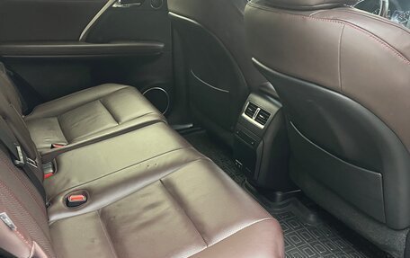 Lexus RX IV рестайлинг, 2021 год, 4 400 000 рублей, 28 фотография