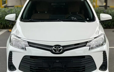 Toyota Vios III, 2022 год, 1 137 004 рублей, 2 фотография