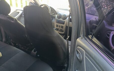 Renault Logan I, 2010 год, 350 000 рублей, 10 фотография