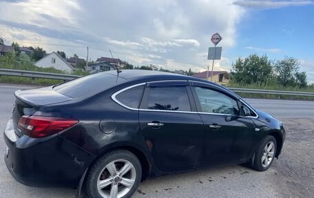 Opel Astra J, 2013 год, 475 000 рублей, 4 фотография