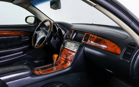 Lexus SC II рестайлинг, 2002 год, 1 585 000 рублей, 11 фотография