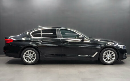 BMW 5 серия, 2019 год, 3 700 000 рублей, 4 фотография