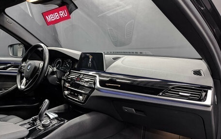 BMW 5 серия, 2019 год, 3 700 000 рублей, 12 фотография