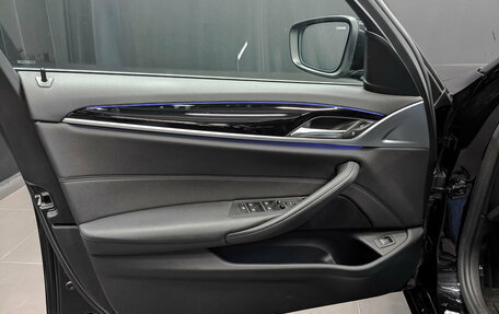 BMW 5 серия, 2019 год, 3 700 000 рублей, 17 фотография